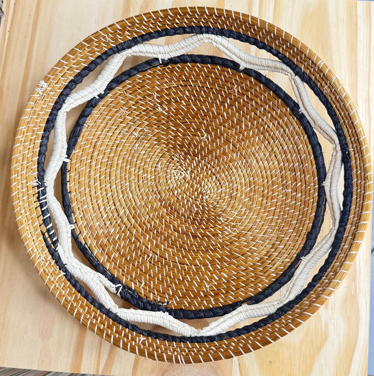 CESTA DE CAPIM DOURADO