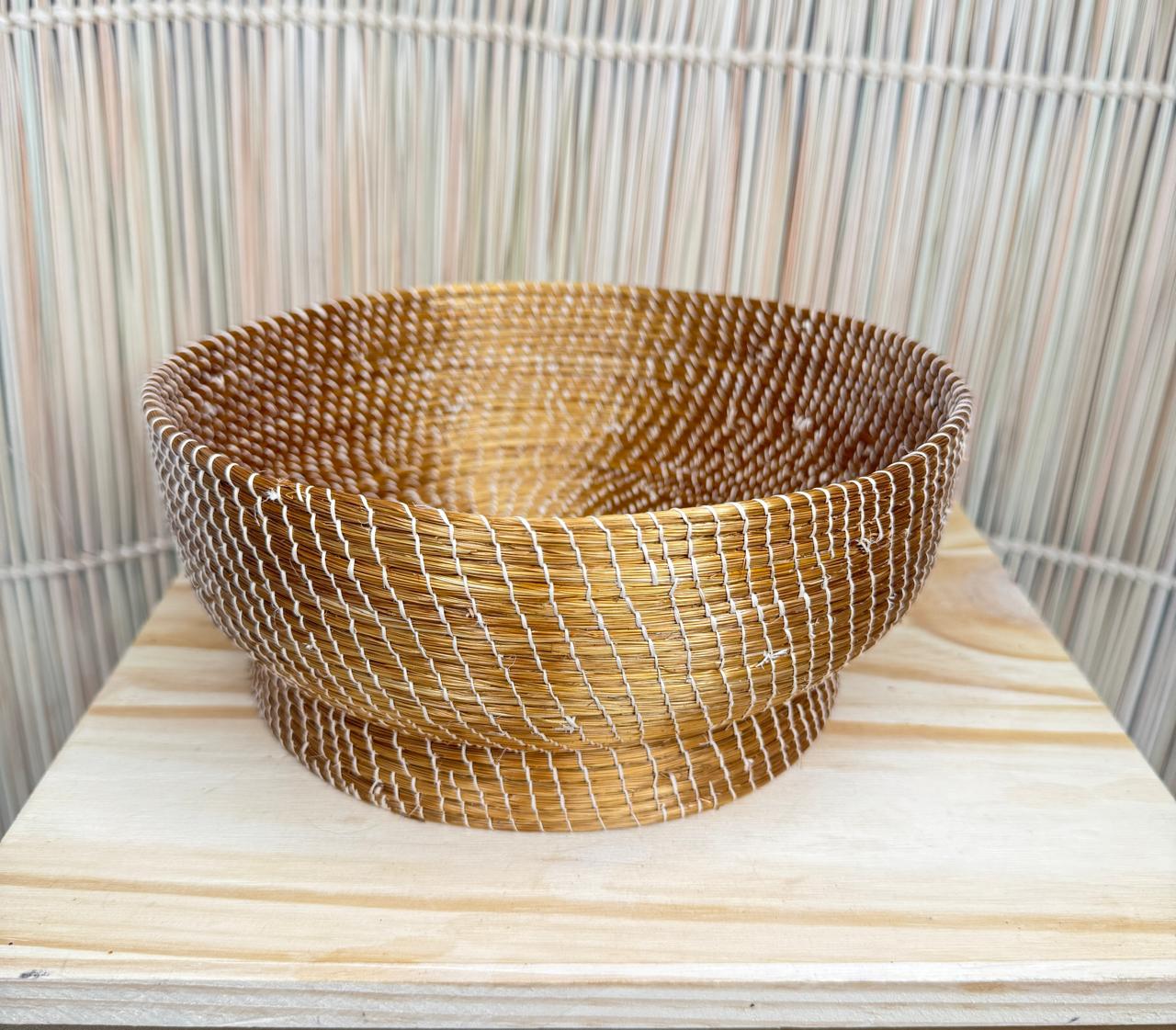 CESTA DE CAPIM DOURADO REDONDA