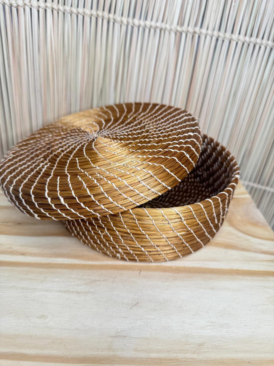 PORTA-JOIAS CAPIM DOURADO / SEDA DE BURITI